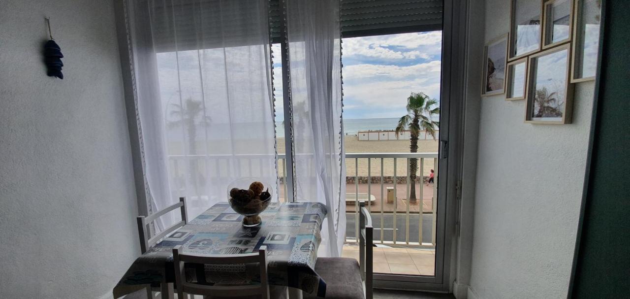 Studio Les Pied Dans L Eau ! Canet-en-Roussillon Exterior photo
